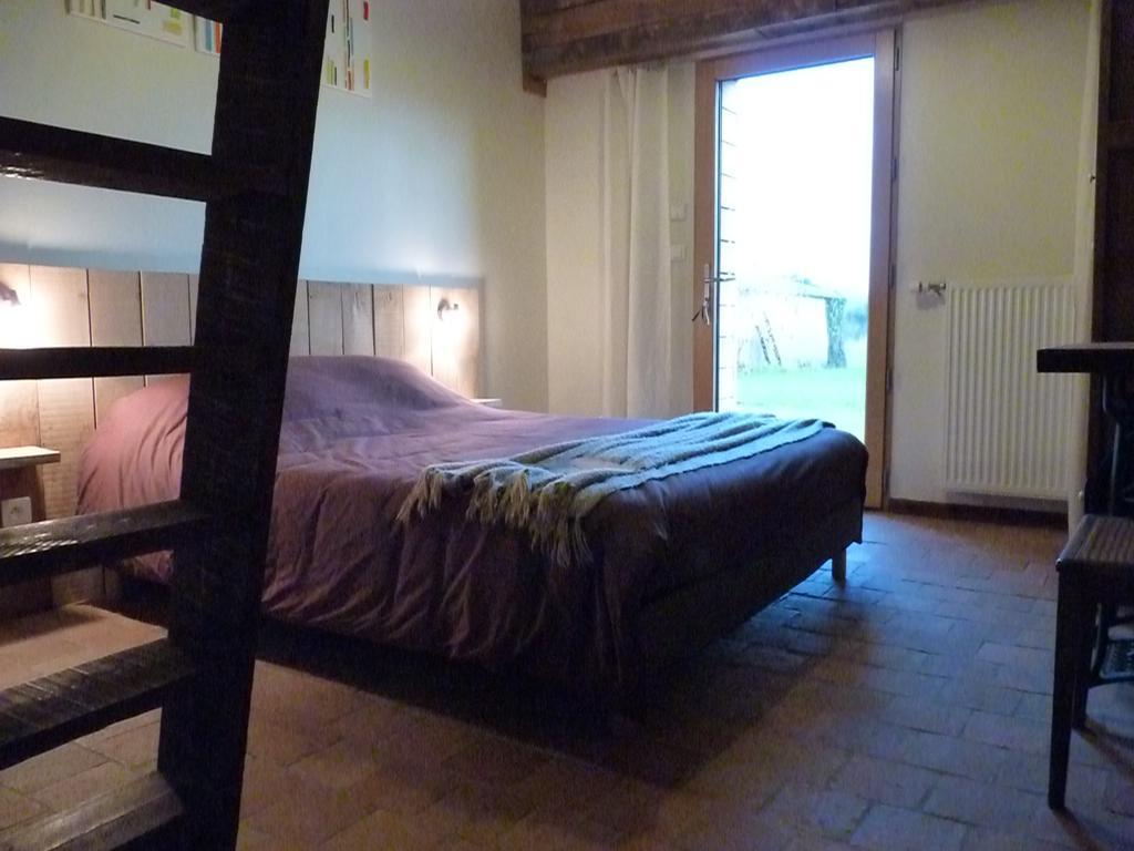 Chambres D'Hotes Le Chateau Rouge Saint-Germain-sur-Moine Dış mekan fotoğraf