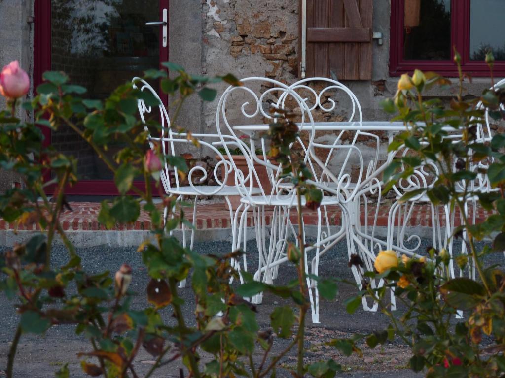 Chambres D'Hotes Le Chateau Rouge Saint-Germain-sur-Moine Dış mekan fotoğraf